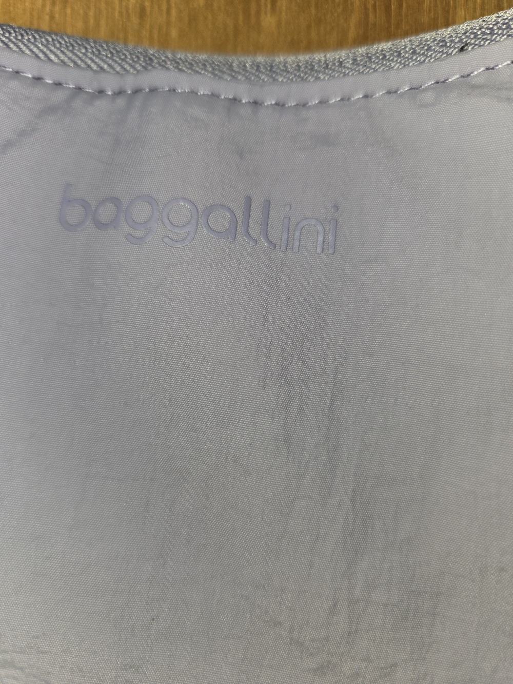 Baggallini Lavender Crossbody Bag with Adjustable Strap - Picture 3 of 4